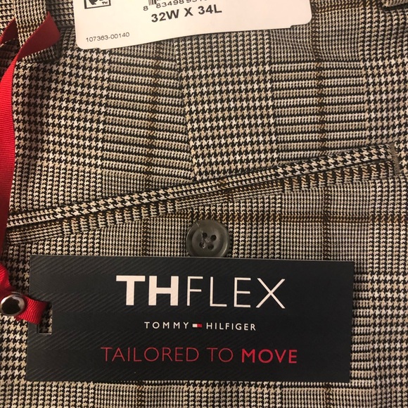 NEW!! Tommy Hilfiger men’s blk/white/brown pan… - Picture 4 of 4